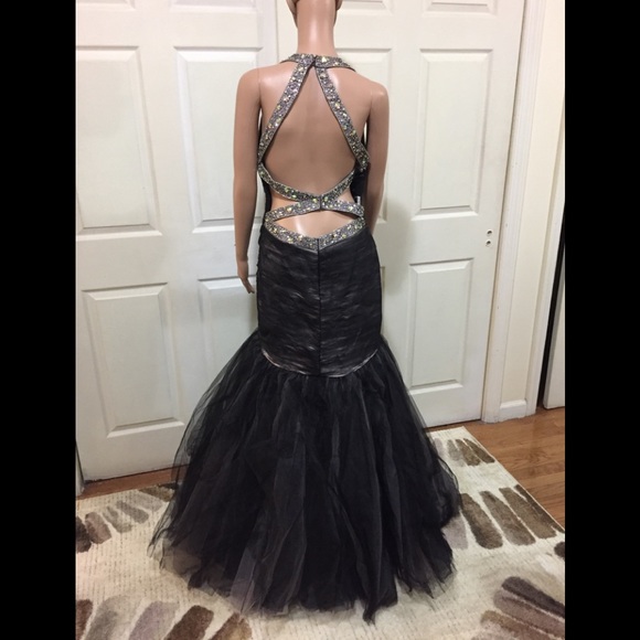 Backless. Prom,wedding,party, dress - Picture 8 of 8